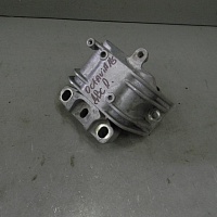 Опора двигателя правая V1,4 (BUD) (МКПП)