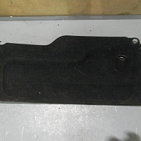 Обшивка двери багажника (с дефектом)