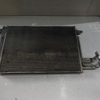 Радиатор кондиционера V1,6 (BSE)