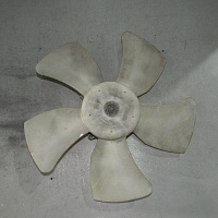 Мотор вентилятора охлаждения (крыльчатка)