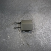 Заглушка бампера переднего (крюк буксировочный)