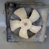 Диффузор радиатора (вентилятор)