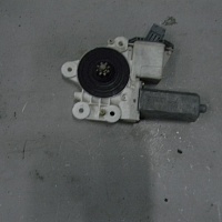 Стеклоподъемник передний левый (моторчик)